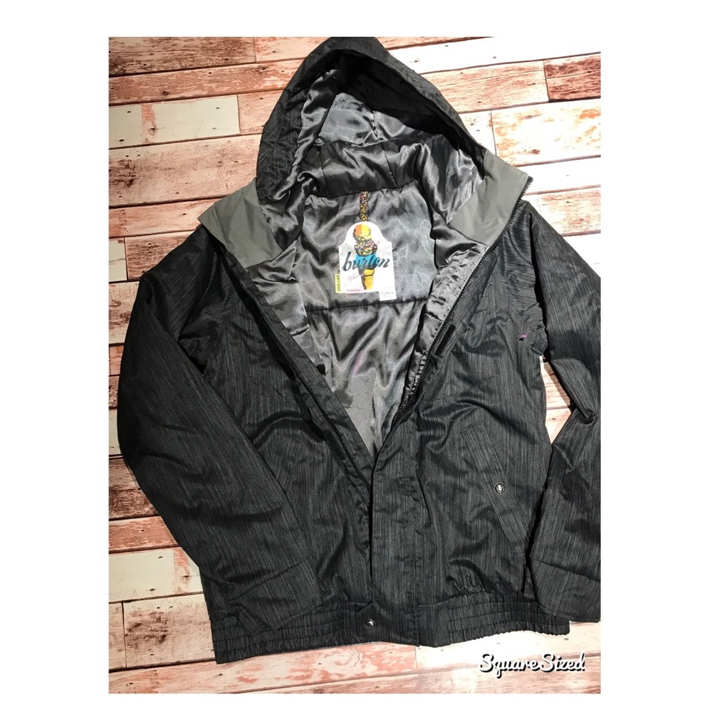 Woman’s burton snow jacket ❄️⛷❄️⛷